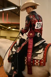 b035adc75d546668c3a3018a59cc2cb4dc9a3201cbe5c4189e9d5d9465165c65.jpg